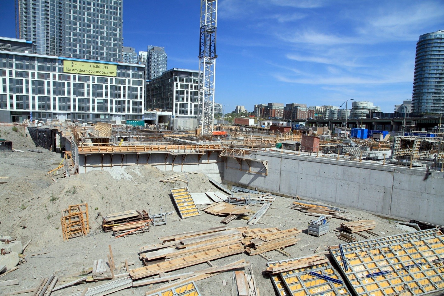 Toronto Gets Flooded by Rats Following Big Construction Projects