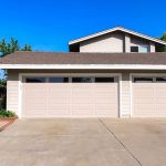 garage door, seen from the street